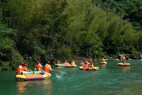 宁乡沩山龙泉漂流图片