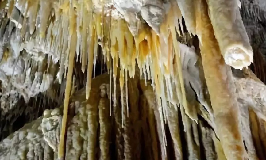 兴隆溶洞图片