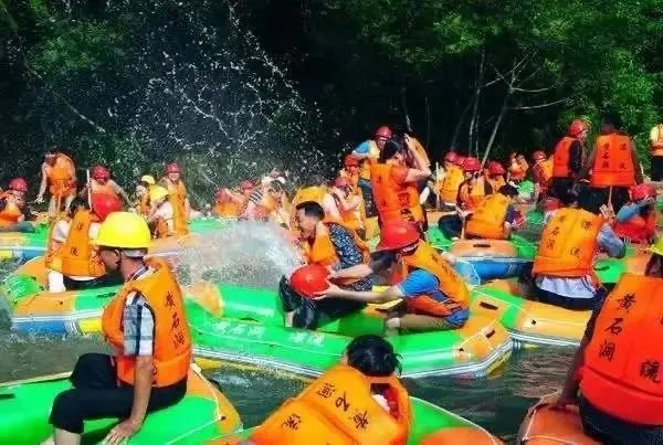 浏阳大围山瀑布漂流（黄石洞漂流）图片