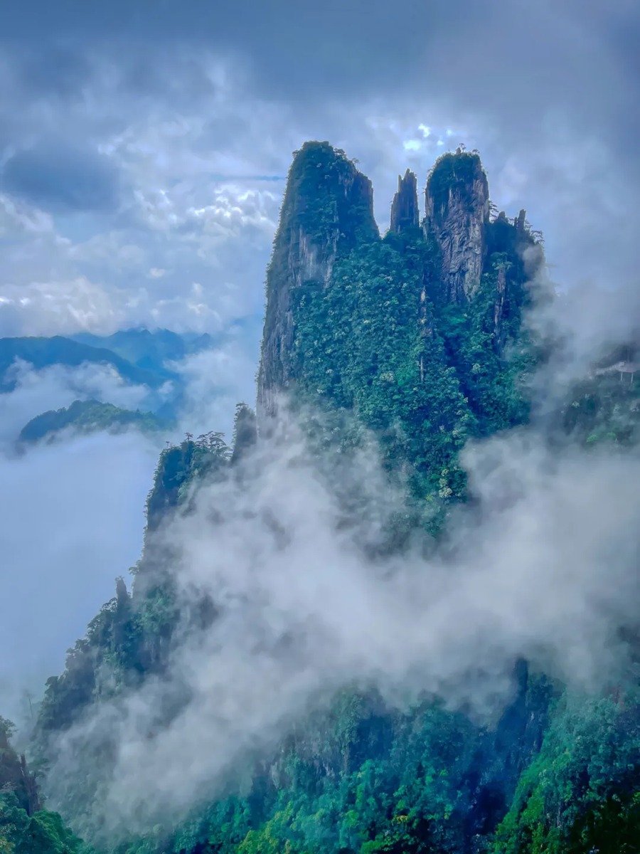 莽山五指峰景区图片