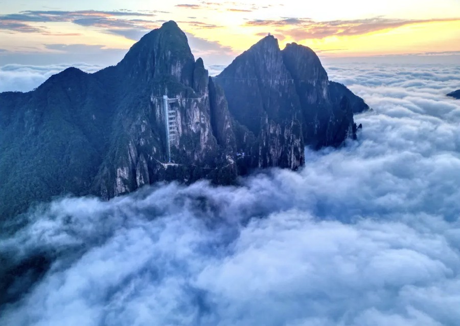 莽山五指峰景区图片