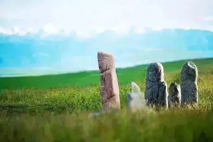 草原石人哈萨克民族文化园图片