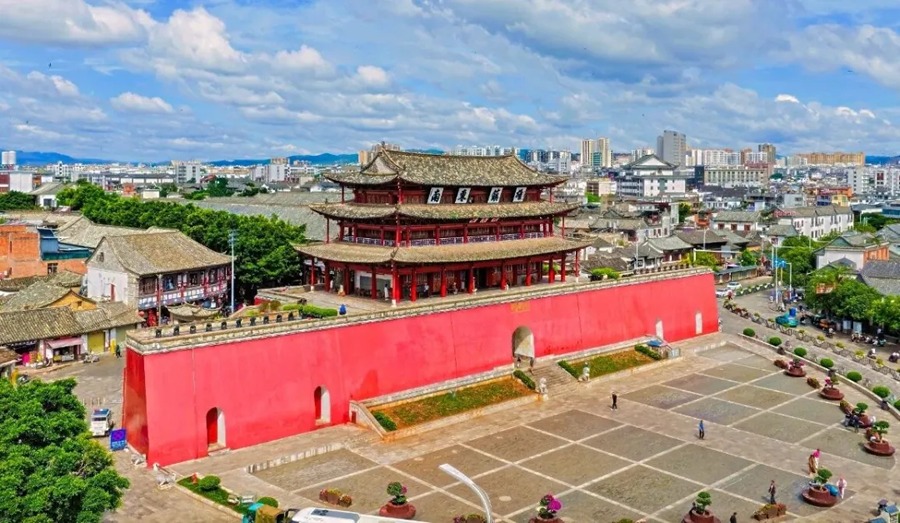 建水古城图片